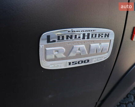 Черный Додж RAM 1500, объемом двигателя 5.7 л и пробегом 281 тыс. км за 39900 $, фото 13 на Automoto.ua