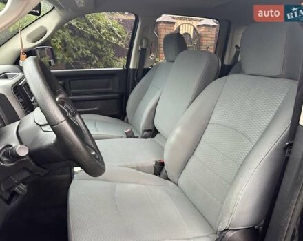 Додж RAM 1500 2016 в Белой Церкве на Automoto.ua Черный Додж RAM 1500, объемом двигателя 3.6 л и пробегом 115 тыс. км за 22500 $, фото 19 на Automoto.ua