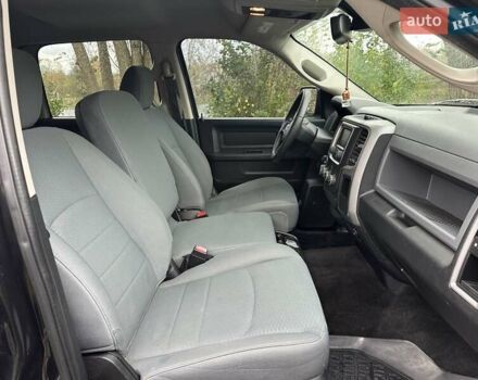 Додж RAM 1500 2016 в Белой Церкве на Automoto.ua Черный Додж RAM 1500, объемом двигателя 3.6 л и пробегом 115 тыс. км за 22500 $, фото 15 на Automoto.ua