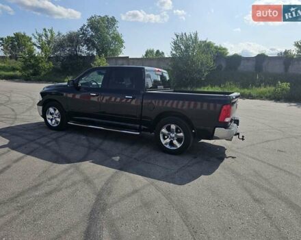 Чорний Додж RAM 1500, об'ємом двигуна 5.65 л та пробігом 130 тис. км за 22000 $, фото 2 на Automoto.ua