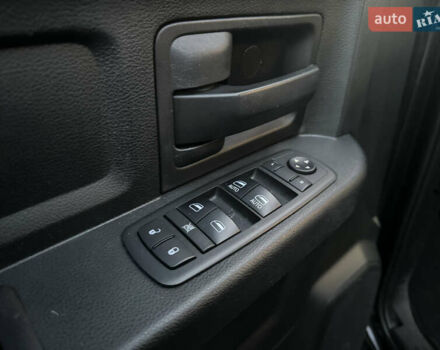 Черный Додж RAM 1500, объемом двигателя 3.6 л и пробегом 110 тыс. км за 21200 $, фото 49 на Automoto.ua