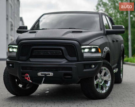 Чорний Додж RAM 1500, об'ємом двигуна 5.7 л та пробігом 69 тис. км за 35000 $, фото 5 на Automoto.ua