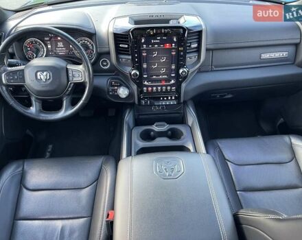 Додж RAM 1500 2019 в Киеве на Automoto.ua Черный Додж RAM 1500, объемом двигателя 5.65 л и пробегом 58 тыс. км за 58000 $, фото 29 на Automoto.ua