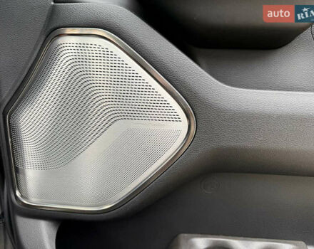 Черный Додж RAM 1500, объемом двигателя 5.7 л и пробегом 94 тыс. км за 59900 $, фото 31 на Automoto.ua