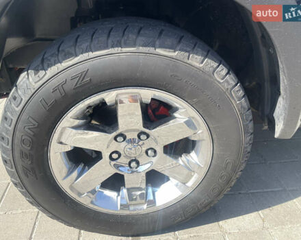 Черный Додж RAM 1500, объемом двигателя 5.7 л и пробегом 71 тыс. км за 21999 $, фото 19 на Automoto.ua