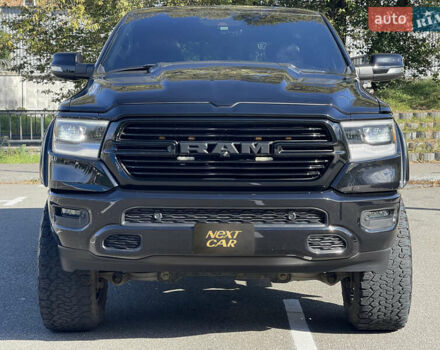 Додж RAM 1500 2019 в Киеве на Automoto.ua Черный Додж RAM 1500, объемом двигателя 5.65 л и пробегом 58 тыс. км за 58000 $, фото 37 на Automoto.ua