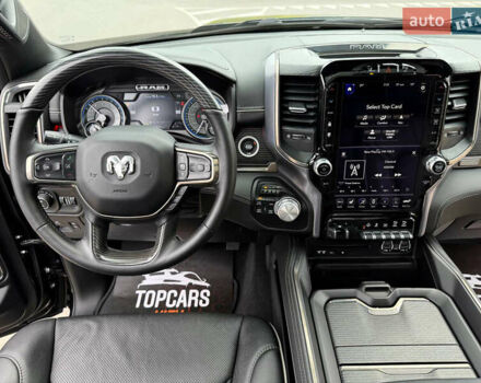 Черный Додж RAM 1500, объемом двигателя 5.7 л и пробегом 94 тыс. км за 59900 $, фото 54 на Automoto.ua