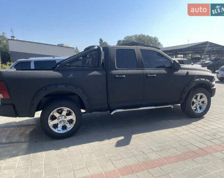 Черный Додж RAM 1500, объемом двигателя 5.7 л и пробегом 71 тыс. км за 21999 $, фото 7 на Automoto.ua