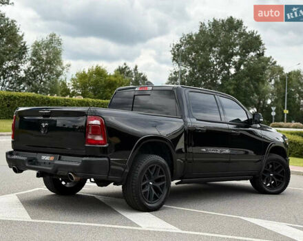 Черный Додж RAM 1500, объемом двигателя 5.7 л и пробегом 94 тыс. км за 59900 $, фото 8 на Automoto.ua