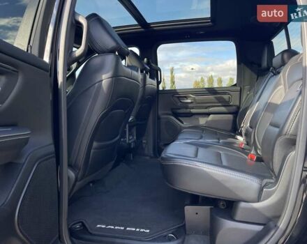 Додж RAM 1500 2019 в Киеве на Automoto.ua Черный Додж RAM 1500, объемом двигателя 5.65 л и пробегом 58 тыс. км за 58000 $, фото 36 на Automoto.ua