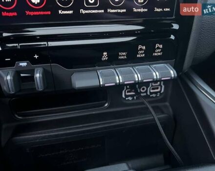 Чорний Додж RAM 1500, об'ємом двигуна 3 л та пробігом 92 тис. км за 77777 $, фото 6 на Automoto.ua
