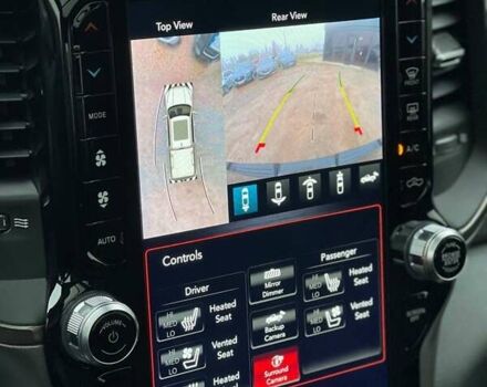 Черный Додж RAM 1500, объемом двигателя 5.7 л и пробегом 172 тыс. км за 48000 $, фото 13 на Automoto.ua