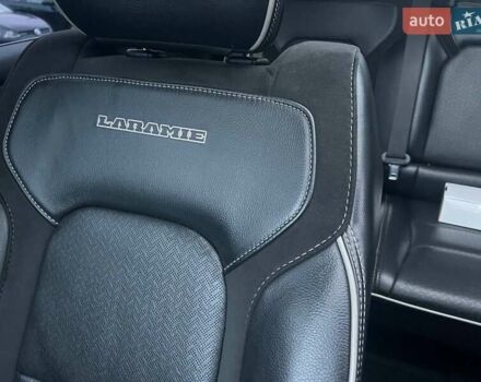 Чорний Додж RAM 1500, об'ємом двигуна 3 л та пробігом 92 тис. км за 77777 $, фото 2 на Automoto.ua