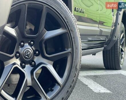 Черный Додж RAM 1500, объемом двигателя 5.7 л и пробегом 54 тыс. км за 79800 $, фото 53 на Automoto.ua