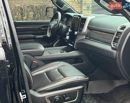 Черный Додж RAM 1500, объемом двигателя 3 л и пробегом 118 тыс. км за 82990 $, фото 39 на Automoto.ua