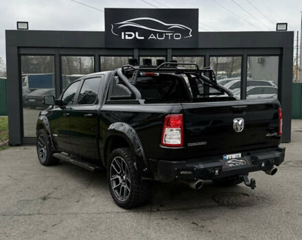 Черный Додж RAM 1500, объемом двигателя 5.7 л и пробегом 102 тыс. км за 49800 $, фото 8 на Automoto.ua