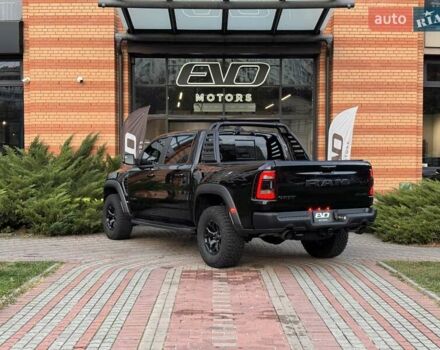 Черный Додж RAM 1500, объемом двигателя 6.17 л и пробегом 15 тыс. км за 156000 $, фото 2 на Automoto.ua