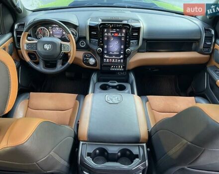 Черный Додж RAM 1500, объемом двигателя 5.7 л и пробегом 54 тыс. км за 79800 $, фото 49 на Automoto.ua