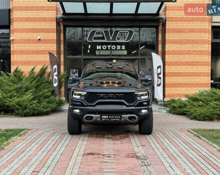 Черный Додж RAM 1500, объемом двигателя 6.17 л и пробегом 15 тыс. км за 156000 $, фото 10 на Automoto.ua