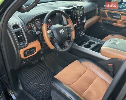 Черный Додж RAM 1500, объемом двигателя 5.7 л и пробегом 54 тыс. км за 79800 $, фото 25 на Automoto.ua