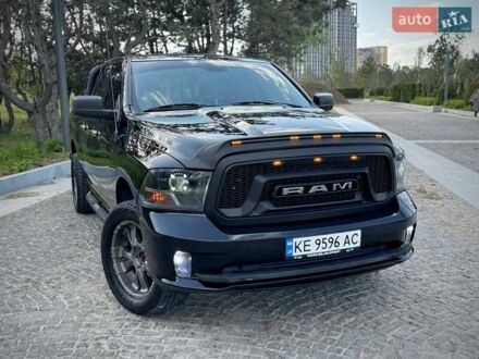 Додж RAM 1500 2014 у Дніпро (Дніпропетровську) на Automoto.ua Чорний Додж RAM 1500, об'ємом двигуна 3 л та пробігом 137 тис. км за 28899 $, фото 1 на Automoto.ua