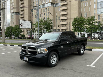 Додж RAM 1500 2015 у Харкові на Automoto.ua Чорний Додж RAM 1500, об'ємом двигуна 0 л та пробігом 232 тис. км за 22900 $, фото 1 на Automoto.ua