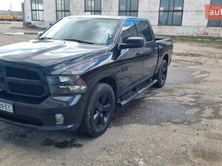 Додж RAM 1500 2016 у Сумах на Automoto.ua Чорний Додж RAM 1500, об'ємом двигуна 3.6 л та пробігом 107 тис. км за 20500 $, фото 1 на Automoto.ua