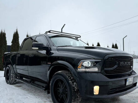 Черный Додж RAM 1500, объемом двигателя 5.65 л и пробегом 103 тыс. км за 37500 $, фото 1 на Automoto.ua