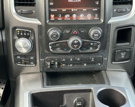 Червоний Додж RAM 1500, об'ємом двигуна 5.7 л та пробігом 82 тис. км за 32000 $, фото 21 на Automoto.ua