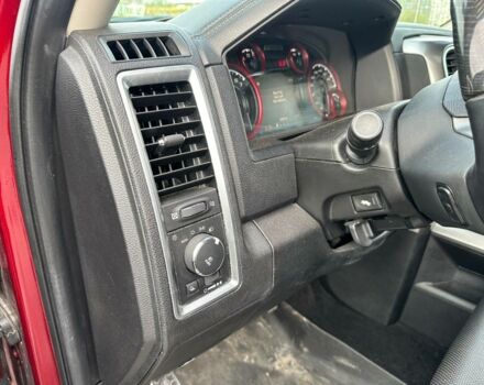 Червоний Додж RAM 1500, об'ємом двигуна 5.7 л та пробігом 82 тис. км за 32000 $, фото 13 на Automoto.ua