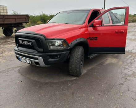 Красный Додж RAM 1500, объемом двигателя 5.65 л и пробегом 163 тыс. км за 27000 $, фото 8 на Automoto.ua