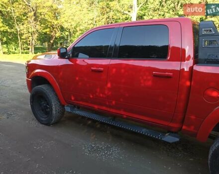 Красный Додж RAM 1500, объемом двигателя 5.65 л и пробегом 96 тыс. км за 35000 $, фото 6 на Automoto.ua