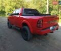 Красный Додж RAM 1500, объемом двигателя 5.65 л и пробегом 96 тыс. км за 35000 $, фото 9 на Automoto.ua