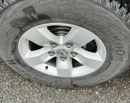 Красный Додж RAM 1500, объемом двигателя 5.7 л и пробегом 170 тыс. км за 31300 $, фото 22 на Automoto.ua