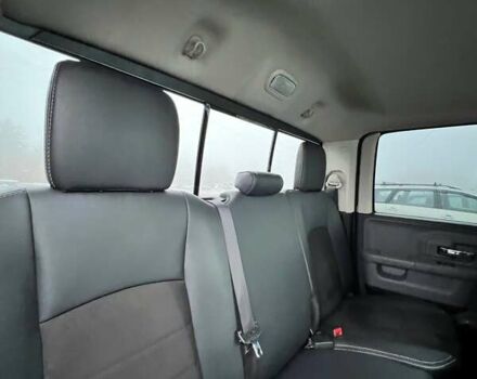 Красный Додж RAM 1500, объемом двигателя 5.7 л и пробегом 170 тыс. км за 31300 $, фото 25 на Automoto.ua