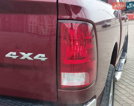 Красный Додж RAM 1500, объемом двигателя 5.7 л и пробегом 99 тыс. км за 22490 $, фото 7 на Automoto.ua