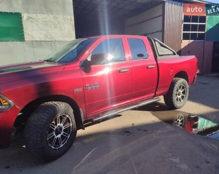 Красный Додж RAM 1500, объемом двигателя 5.65 л и пробегом 117 тыс. км за 25000 $, фото 9 на Automoto.ua