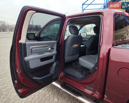 Красный Додж RAM 1500, объемом двигателя 5.7 л и пробегом 99 тыс. км за 22490 $, фото 27 на Automoto.ua