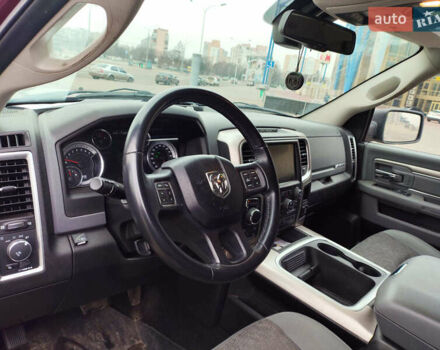 Красный Додж RAM 1500, объемом двигателя 5.7 л и пробегом 99 тыс. км за 22490 $, фото 19 на Automoto.ua