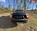 Красный Додж RAM 1500, объемом двигателя 5.65 л и пробегом 200 тыс. км за 39000 $, фото 28 на Automoto.ua
