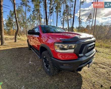 Красный Додж RAM 1500, объемом двигателя 5.65 л и пробегом 200 тыс. км за 39000 $, фото 29 на Automoto.ua