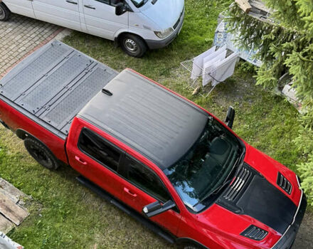Красный Додж RAM 1500, объемом двигателя 5.65 л и пробегом 200 тыс. км за 39000 $, фото 85 на Automoto.ua