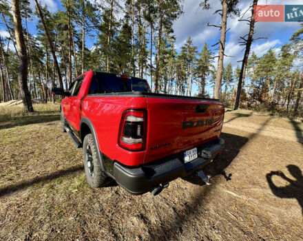 Красный Додж RAM 1500, объемом двигателя 5.65 л и пробегом 200 тыс. км за 39000 $, фото 34 на Automoto.ua