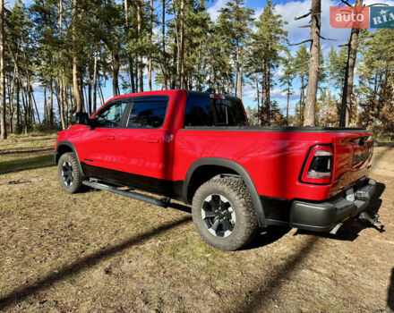 Красный Додж RAM 1500, объемом двигателя 5.65 л и пробегом 200 тыс. км за 39000 $, фото 12 на Automoto.ua