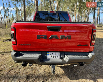 Красный Додж RAM 1500, объемом двигателя 5.65 л и пробегом 200 тыс. км за 39000 $, фото 18 на Automoto.ua
