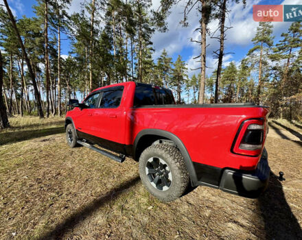 Красный Додж RAM 1500, объемом двигателя 5.65 л и пробегом 200 тыс. км за 39000 $, фото 33 на Automoto.ua