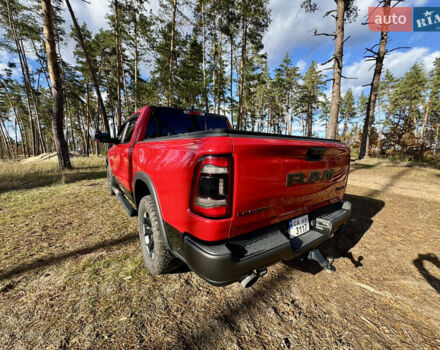 Красный Додж RAM 1500, объемом двигателя 5.65 л и пробегом 200 тыс. км за 39000 $, фото 17 на Automoto.ua