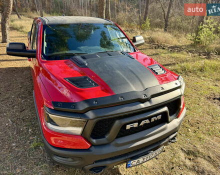 Красный Додж RAM 1500, объемом двигателя 5.65 л и пробегом 200 тыс. км за 39000 $, фото 27 на Automoto.ua