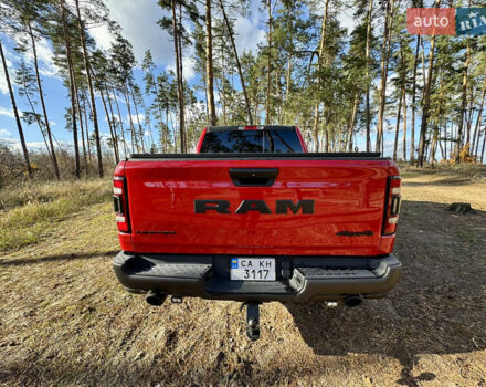 Красный Додж RAM 1500, объемом двигателя 5.65 л и пробегом 200 тыс. км за 39000 $, фото 35 на Automoto.ua