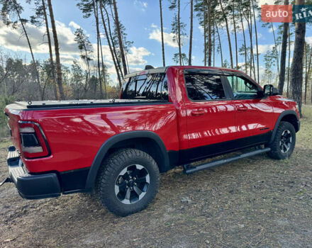 Красный Додж RAM 1500, объемом двигателя 5.65 л и пробегом 200 тыс. км за 39000 $, фото 22 на Automoto.ua